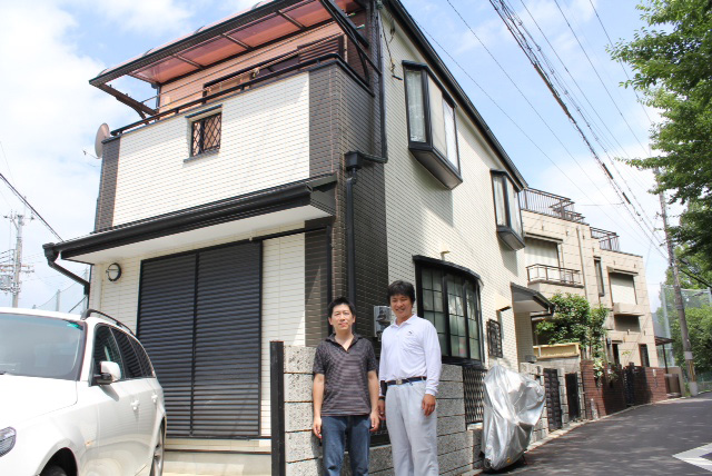 W様、成田塗装さんのツーショット写真